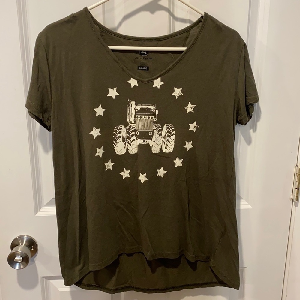 John Deere Tractor Graphic Tee Euc